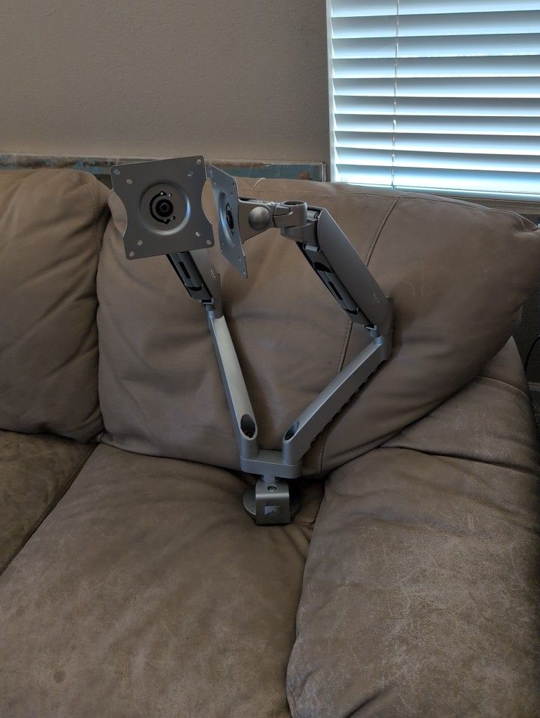 Dual Monitor Mounting Arms