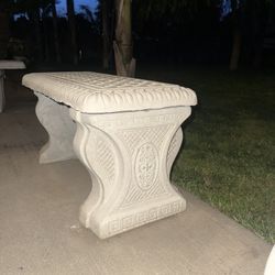 Cement Benches/bancas De Cemento 