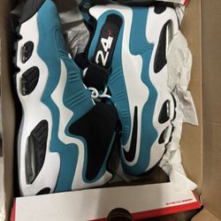 Nike Ken Griffey Jr 