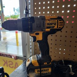 Dewalt Drill With Battery 