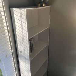 Bookcase 
