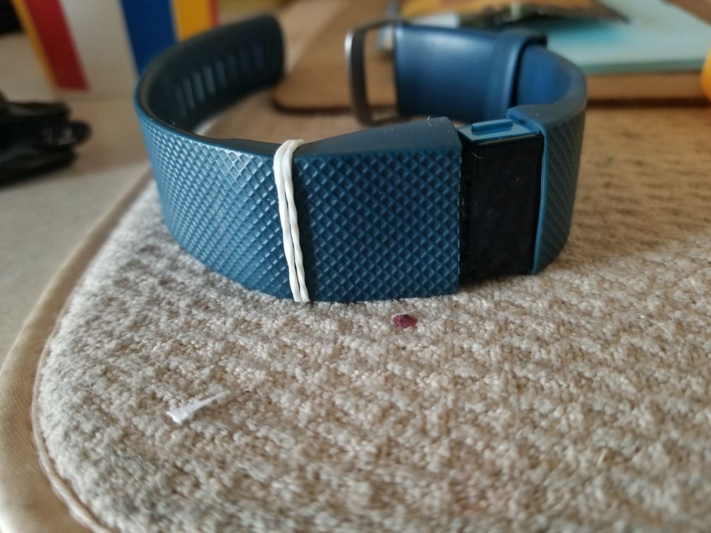 Fitbit HR