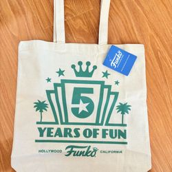 New Fabric Tote-Hollywood Funko California