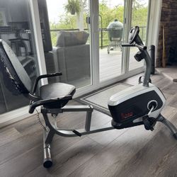 Recumbent exercise bike