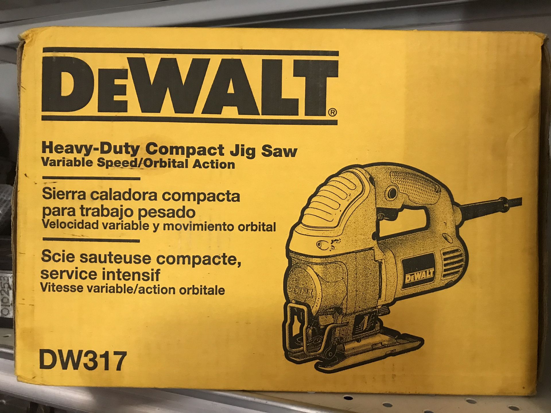 Dewalt tools 🧰 tools 🛠 tools ⚒ (NEW IN BOX)