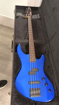 Guild Pilot Bass USA