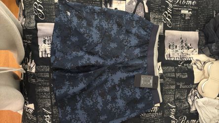 fabletics the 7” fundamental shorts