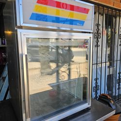 Commercial Countertop Fridge