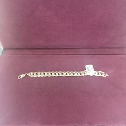 14k Bracelet ‼️...7 1/2 Inches...21.4 Grams.....$1,825‼️....Layaway: $182.50‼️.......ASK FOR TY .