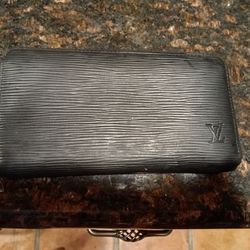 Louis Vuitton Women's Wallet 
