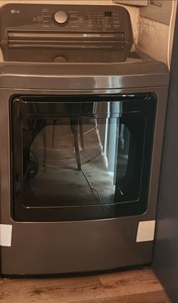 LG Smart HE Washer & Dryer Set - Graphite Steel