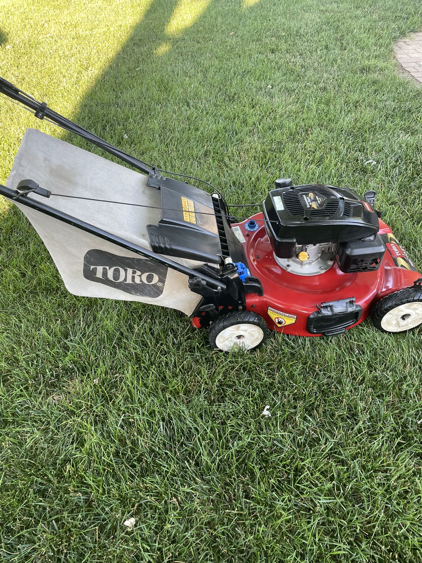 Toro 22” Recycler Lawn Mower