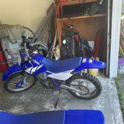 YAMAHA DIRT BIKE TTR 225 ASKING $2800 OBO