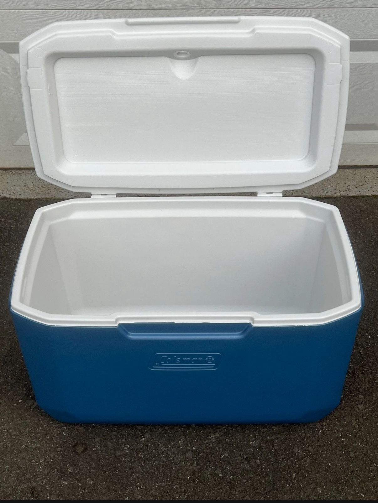 Huge Coleman 70 Quart Xtreme 5 Cooler