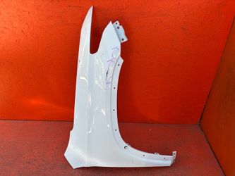 2018 - 2024 CHEVROLET TRAVERSE RIGHT PASSENGER SIDE FENDER COVER PANEL OEM