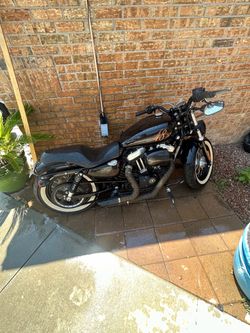 2014 Harley Davidson sportster 48