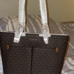 *New* Michael Kors  bag