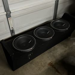 Rockford fosgates 12s