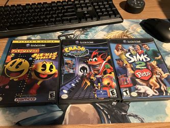GameCube 3 Game Lot Sims 2 Crash Pac-Man