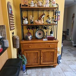 Oak Buffet With Wine Rack