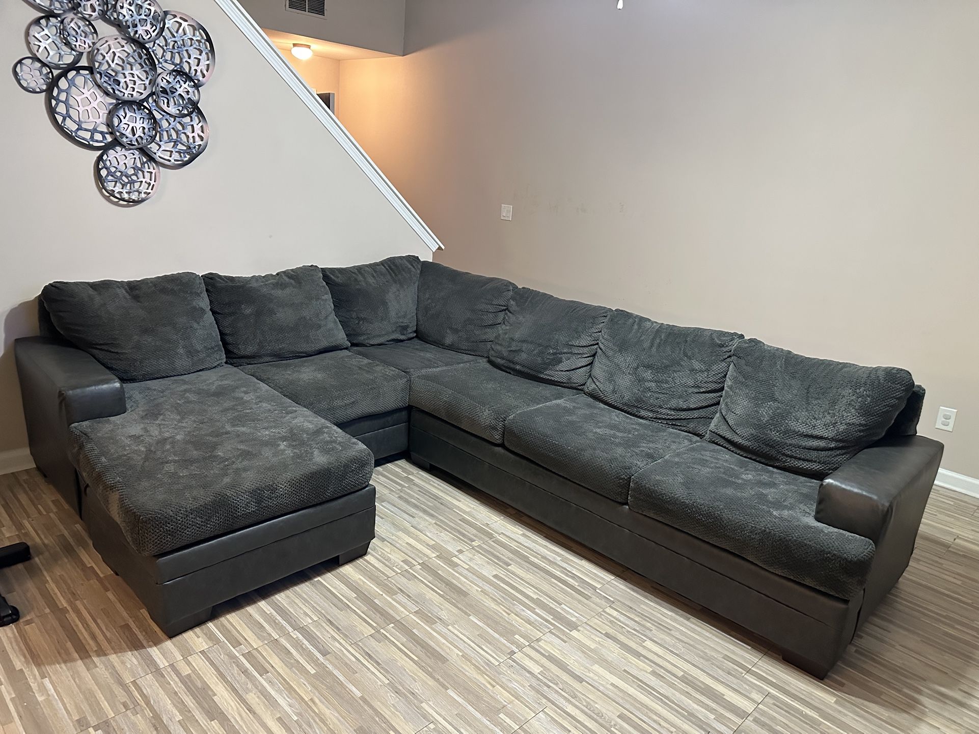 Ashely Home Furniture Grey Sectional With Chase (Delivery Available!) Like New