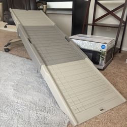 Heavy Duty Doggy Ramp (Rarely Used)