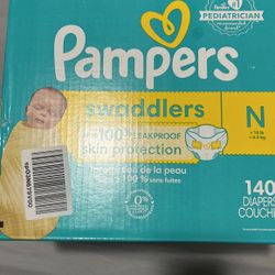 Newborn Pampers 