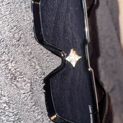 Louis Vuitton Cyclone Sunglasses 