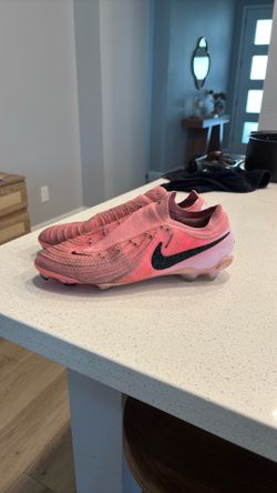 Nike Phantoms (need sell quick)