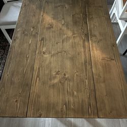 Farmhouse style table