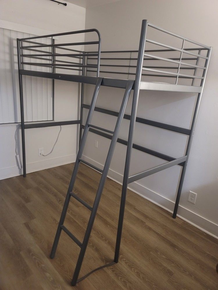 Twin Bunk Bed