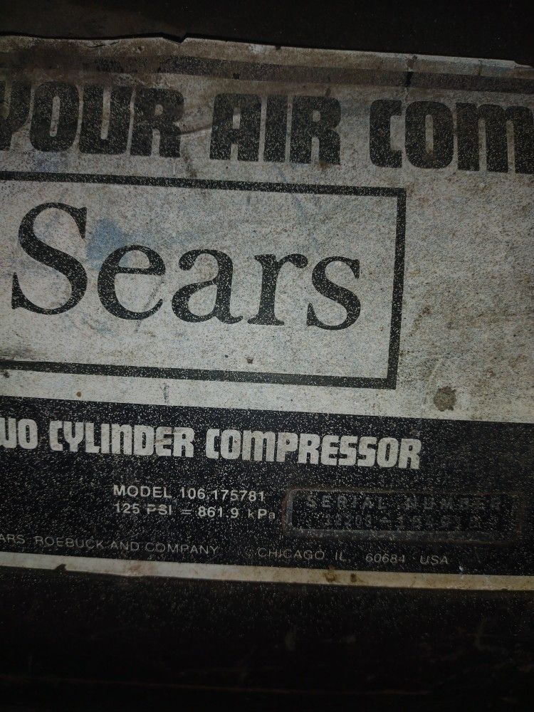 Sears " Craftsman" 20 Gallon Compressor