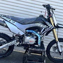 Manuel 125cc Gas Dirt Bike $1299 Out The Door 