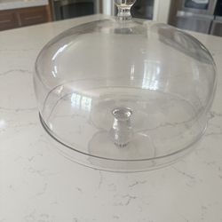 Glass cake stand with dome