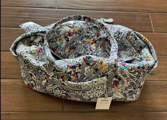 Vera Bradley Disney Mickey Minnie Large Duffle bag NWT