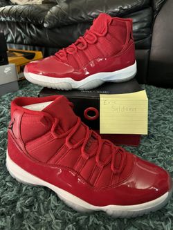 Jordan 11 Reds