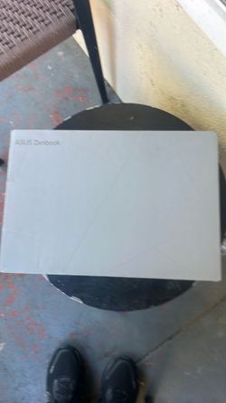 Asus Zenbook 14’ R7 16G/1TB Black $750 OBO