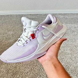 Athletic Brand Shoes – Nike & Adidas Stock treat member