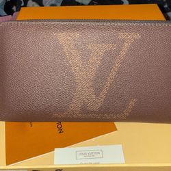 Large Wallet 