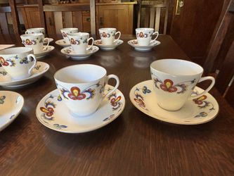 Vintage Norwegian "Farmer's Rose" china teacups  and saucers