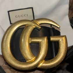 Gucci Oversized Gold Toned  Belt On Genuine Calf’s Leather Belt 