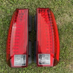 2007-2014 Cadillac Escalade Tail lights