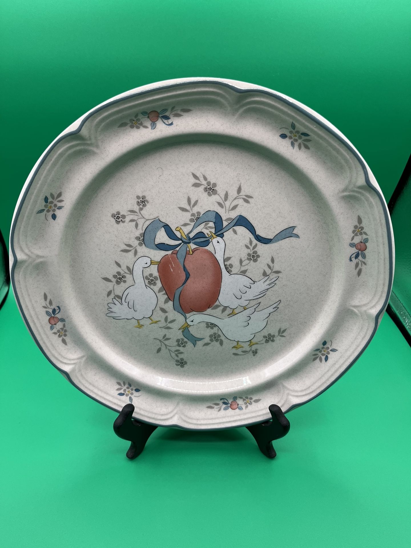 Vintage International China Marmalade Geese Cake Plate Serving Stoneware 12”