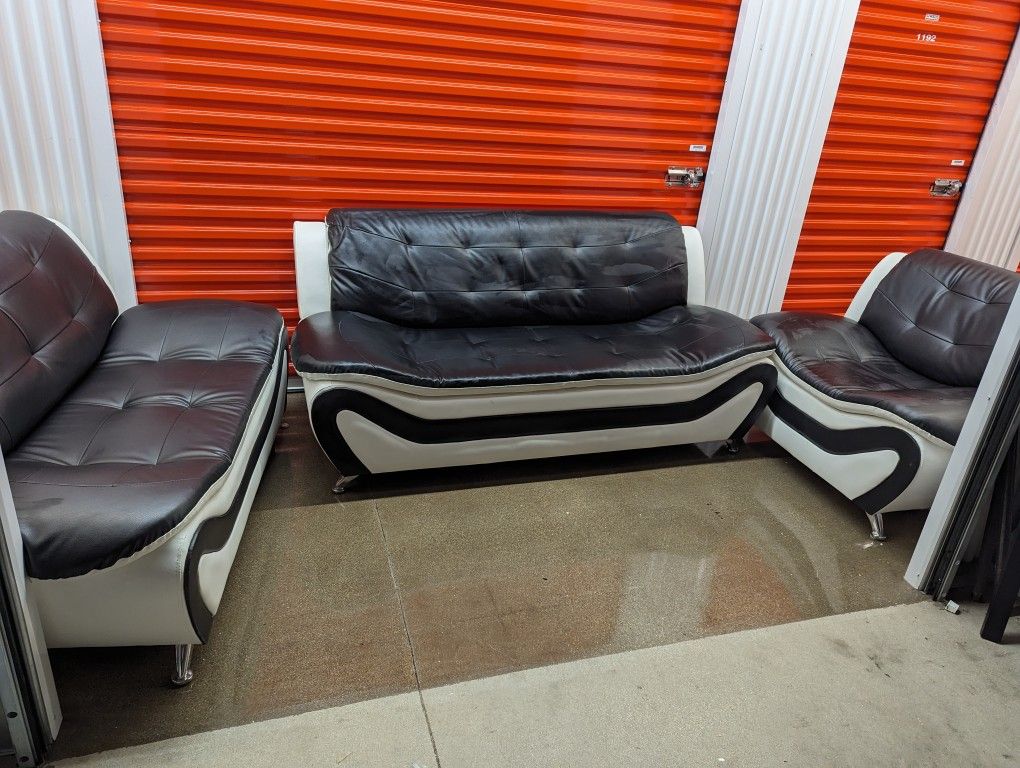 Modern 3pc Black And White Siting Set