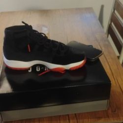 Jordan 11 Bread Size 8 Men New