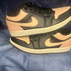 Air Jordan 1 Low Crimson Tint