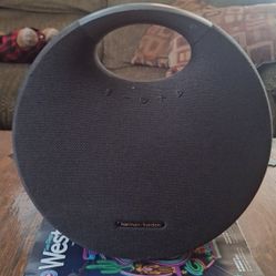 Harman Kardon Onyx Studio 6