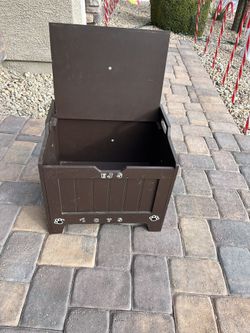 Dog Toy Box