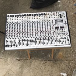 Behringer Eurobesk SL2442FX-pro