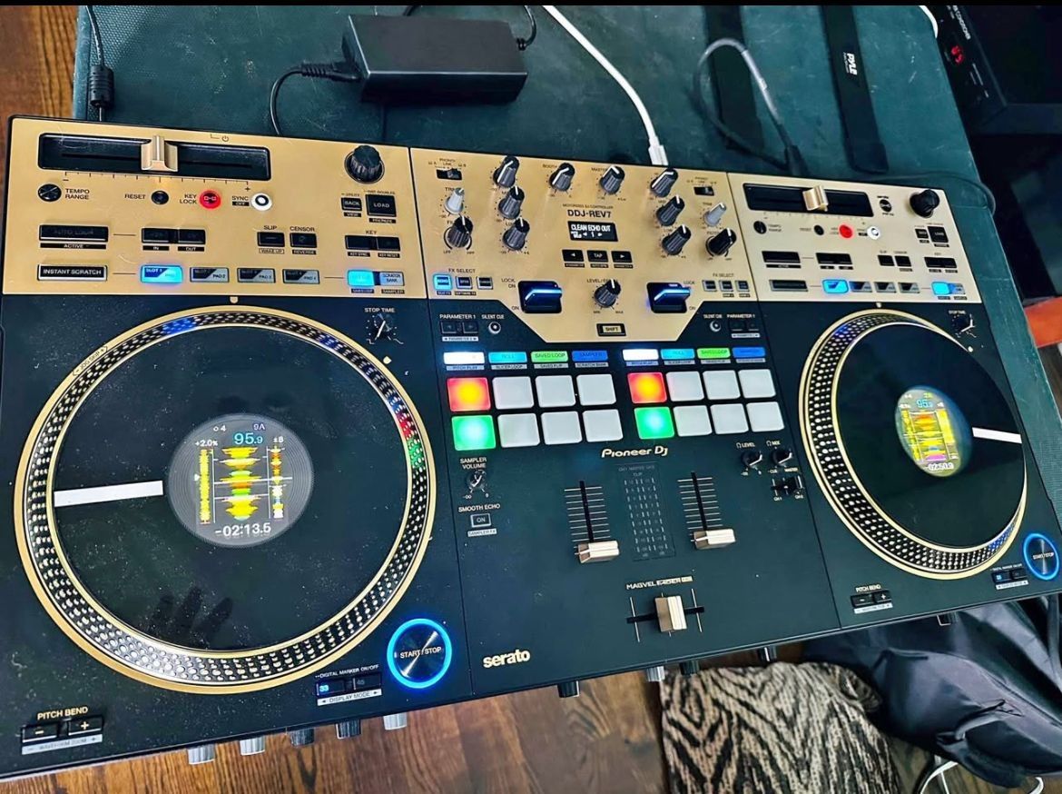 Pioneer DDJ-REV 7